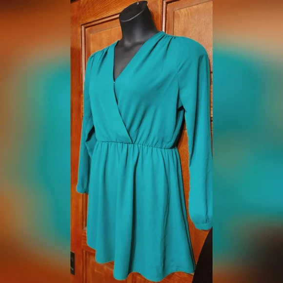 FOREVER 21 faux wrap dress, sz L, teal